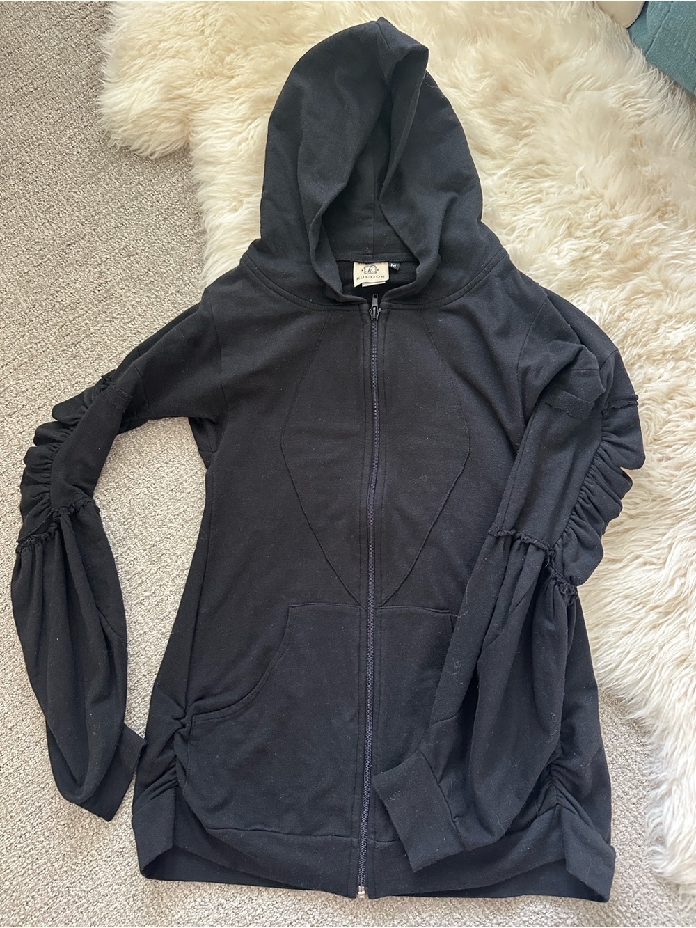 Kucoon- NWOT Women's Black Hooded Zip-Up Jacket